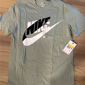 Nike Men's Sage Green T-Shirt
